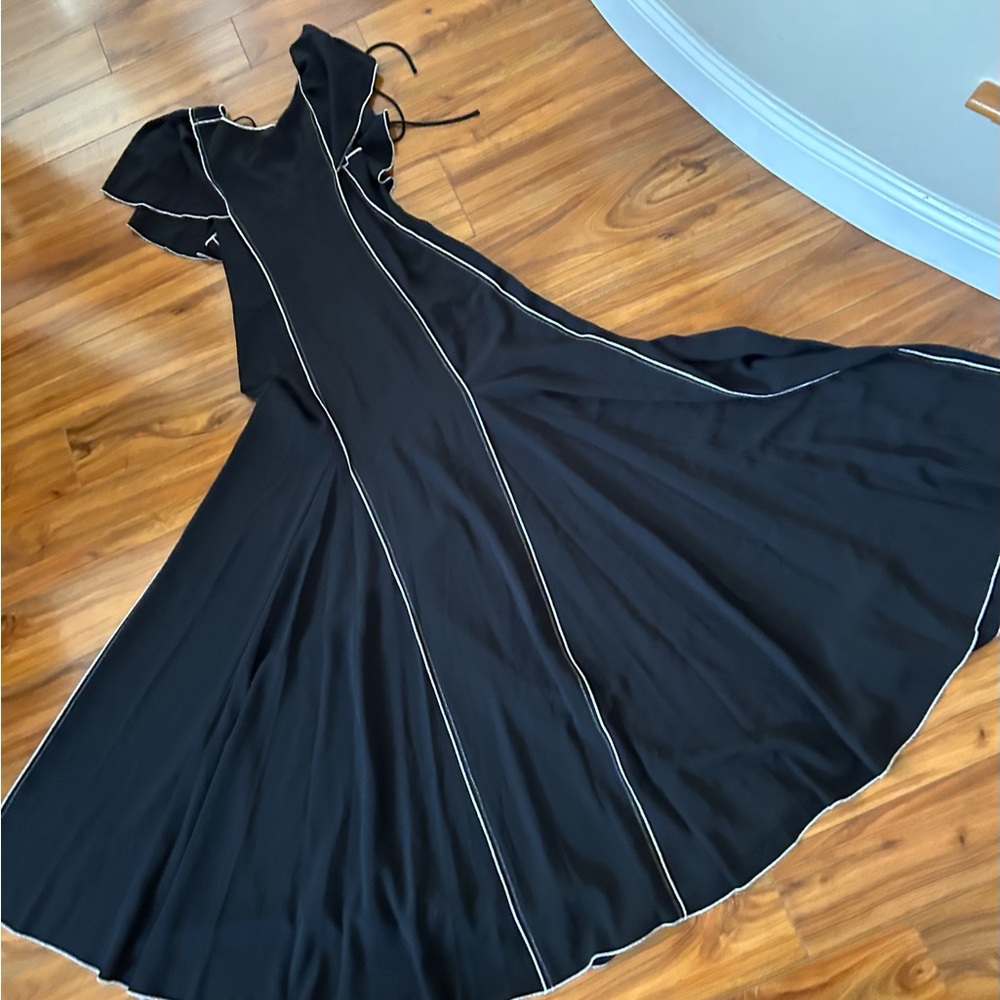 NWT BCBG women’s Black floor length A-Line Dress with Flutter Cap Sleeves Sz S